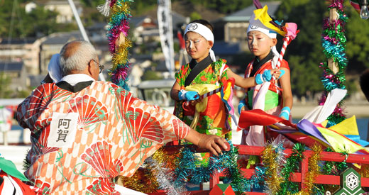 Spectacle au Sanctuaire d'Itsukushima