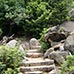 Chemin montant au sommet